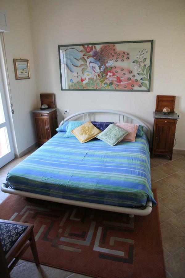 Bed and Breakfast Los Flamingos La Maddalena  Zewnętrze zdjęcie
