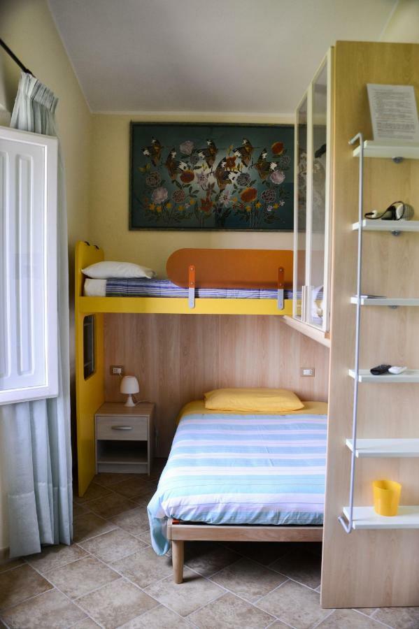 Bed and Breakfast Los Flamingos La Maddalena  Zewnętrze zdjęcie